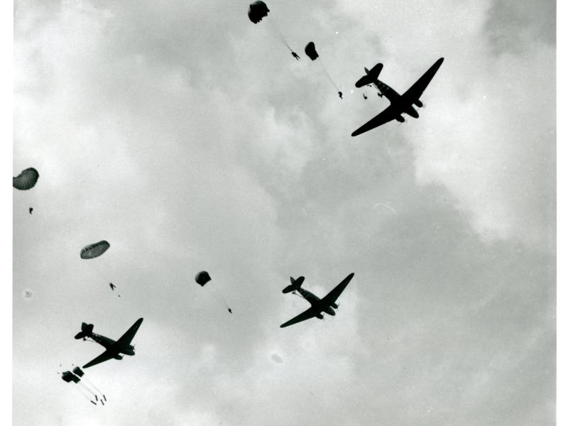 C-47 aircraft dropping British paratroops at Arnhem