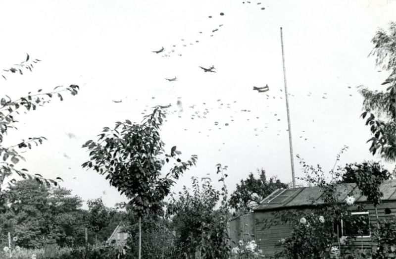 RAF Stirling aircraft drop supplies over Oosterbeek
