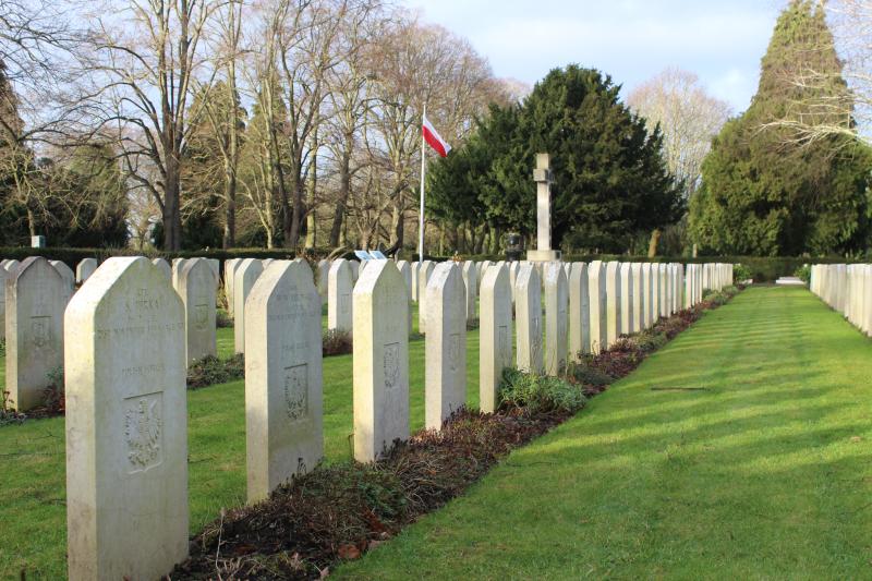 Polish graves at Newark Polish Cemetery