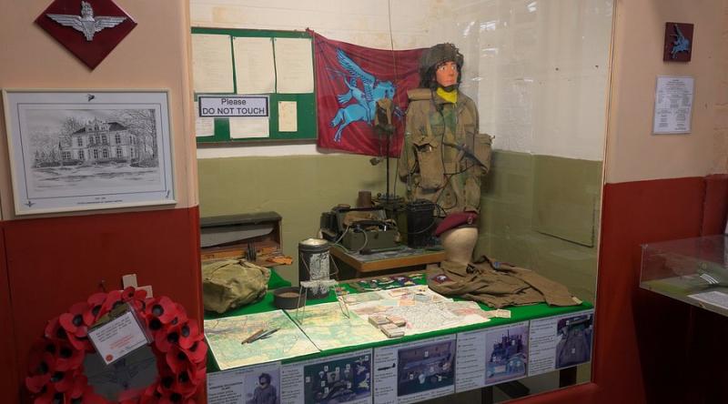 Airborne display at Thorpe Camp