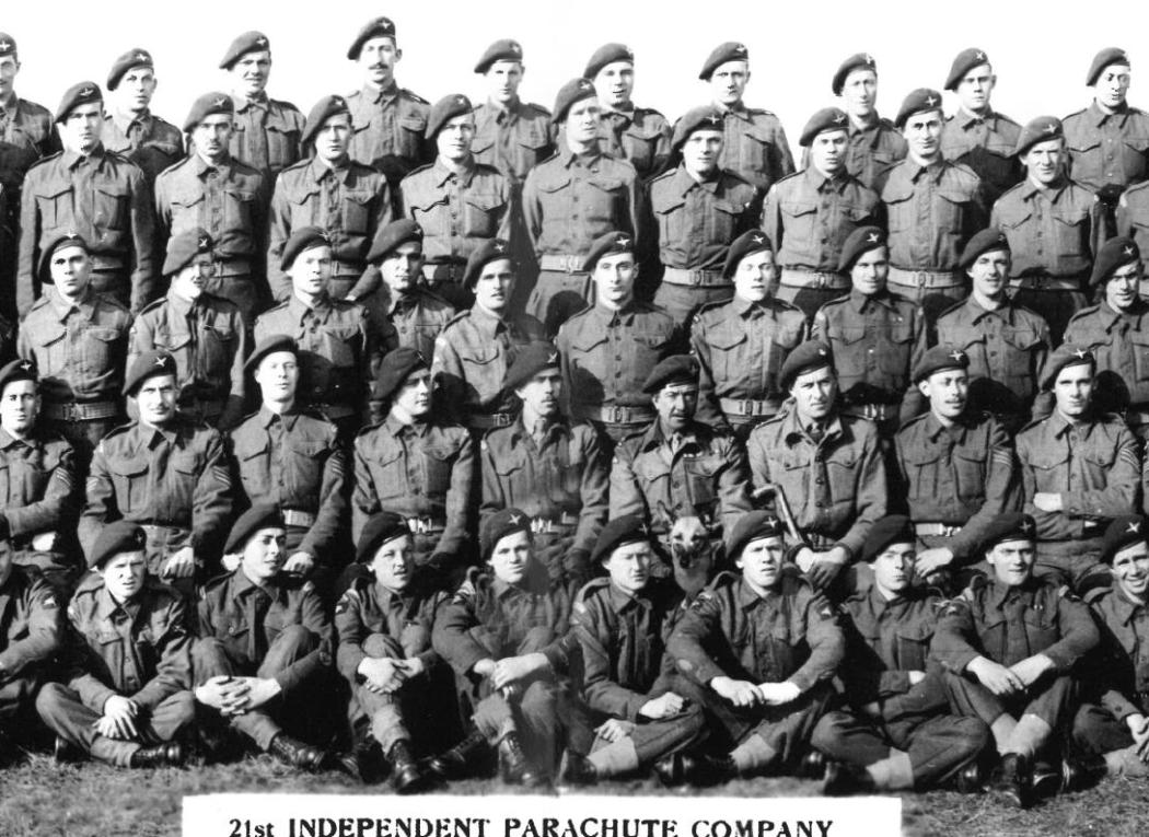 Group photo of the 21st Independent Parachute Company