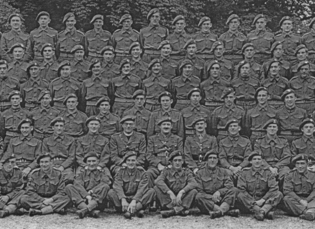 A group photo of the 1st Airborne Division Headquarters Defence Platoon
